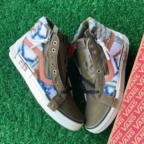 VANS SK8-Hi REISSUE CA MIXEDTXTL Mltryolv WMNS - Picture 15 of 16